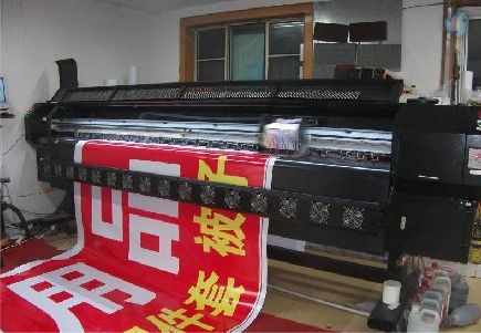 方城喷绘广告分辨率是多少？