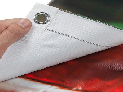 方城喷绘和刀刮布的工艺区别。